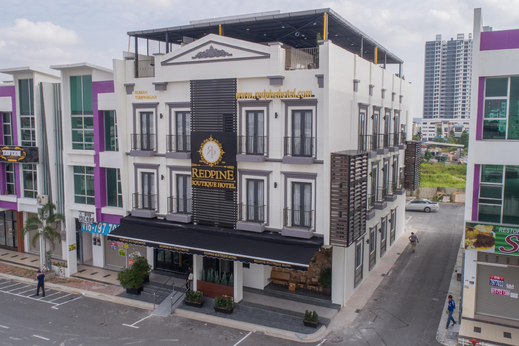 Redpine Boutique Hotel Skudai Extérieur photo